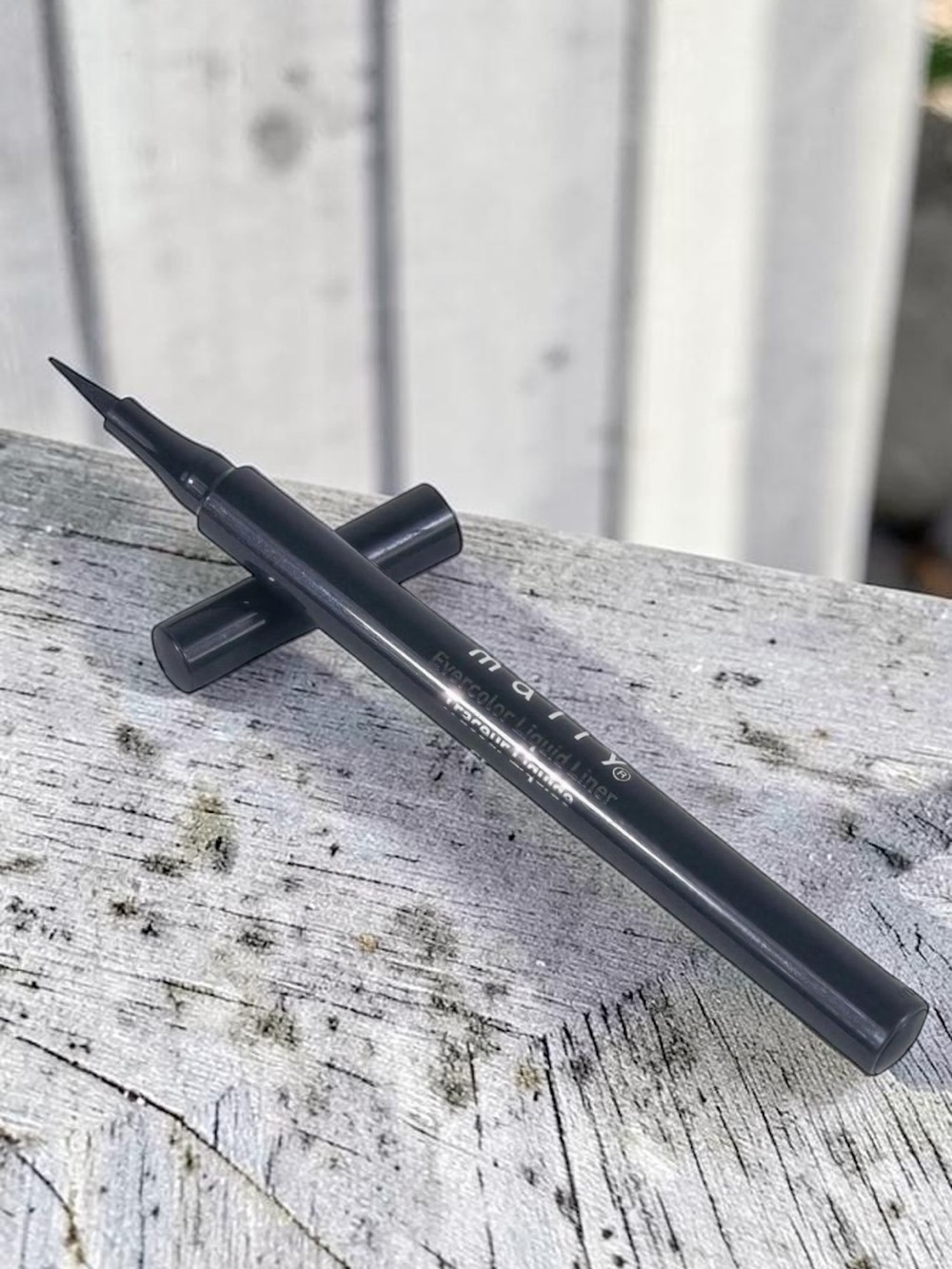 Mally Beauty Evercolor Liquid Eyeliner Shade: Stormy. Charcoal Gray